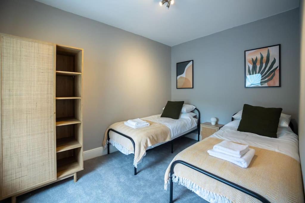 Hereford - Clifton Villa - Beautifully Presented House Located A Short Walk From City Centre - Sleeps 6 Guests - Perfect For Exploring Hereford - Hosted By Rentmyhouse Luaran gambar