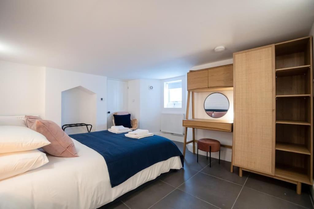 Hereford - Clifton Villa - Beautifully Presented House Located A Short Walk From City Centre - Sleeps 6 Guests - Perfect For Exploring Hereford - Hosted By Rentmyhouse Luaran gambar