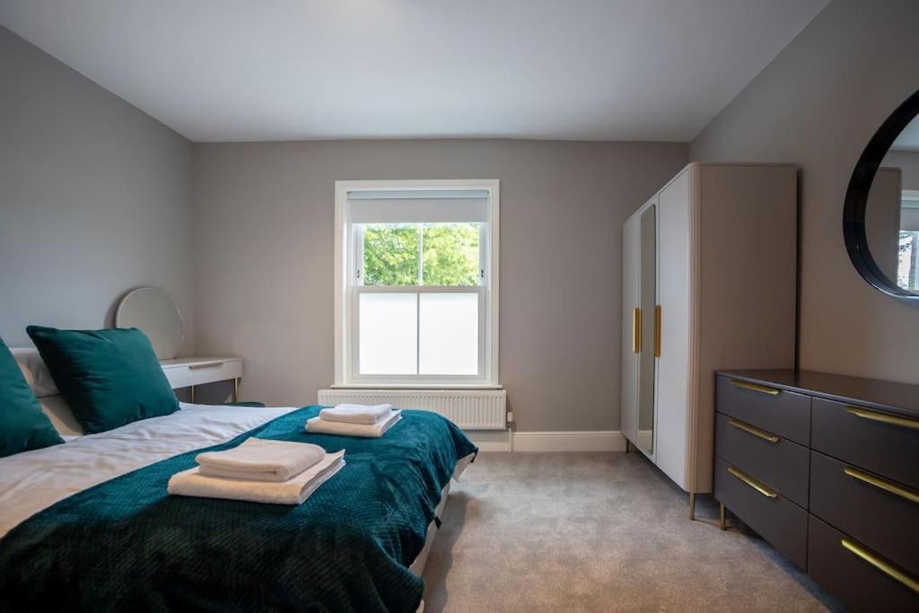 Hereford - Clifton Villa - Beautifully Presented House Located A Short Walk From City Centre - Sleeps 6 Guests - Perfect For Exploring Hereford - Hosted By Rentmyhouse Luaran gambar
